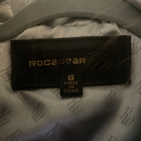 Vintage Y2K Rocawear Bomber with hood - Picture 4 of 6